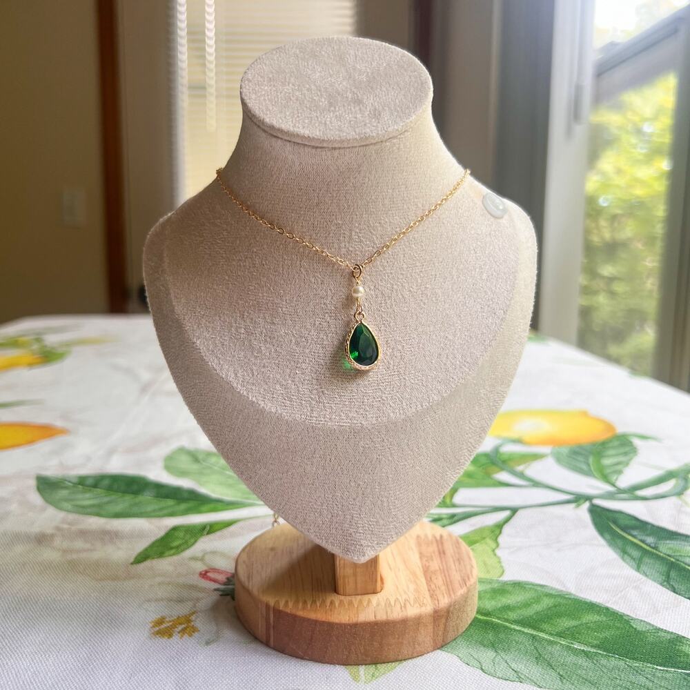 Emerald Crystal Glass Pearl Necklace, Bridgerton Jewelry Victorian Romantic